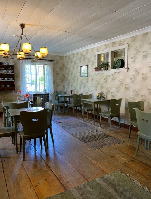 Bembölen Kahvituvan salin puoli